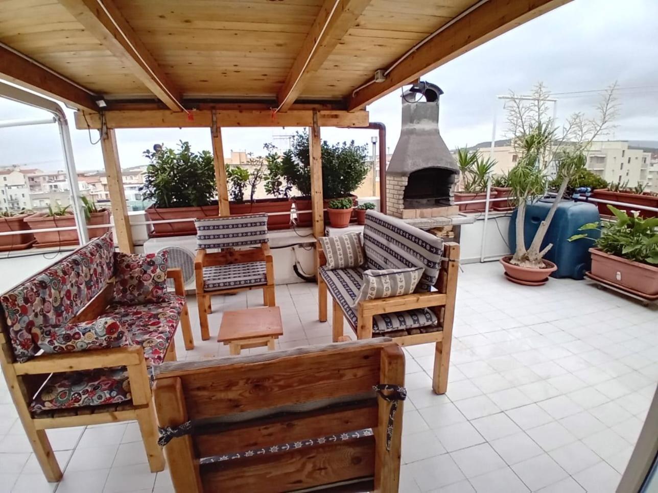 אלגהרו Appartamento Con Terrazza מראה חיצוני תמונה